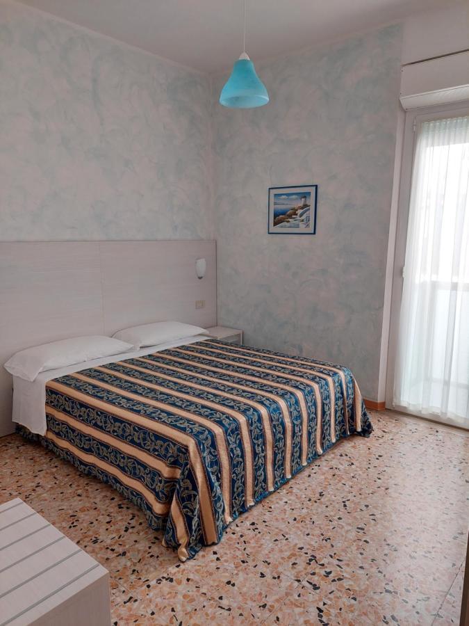 מילאנו מריטימה Costa Del Sole Only Room מראה חיצוני תמונה