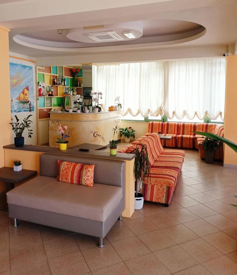 מילאנו מריטימה Costa Del Sole Only Room מראה חיצוני תמונה