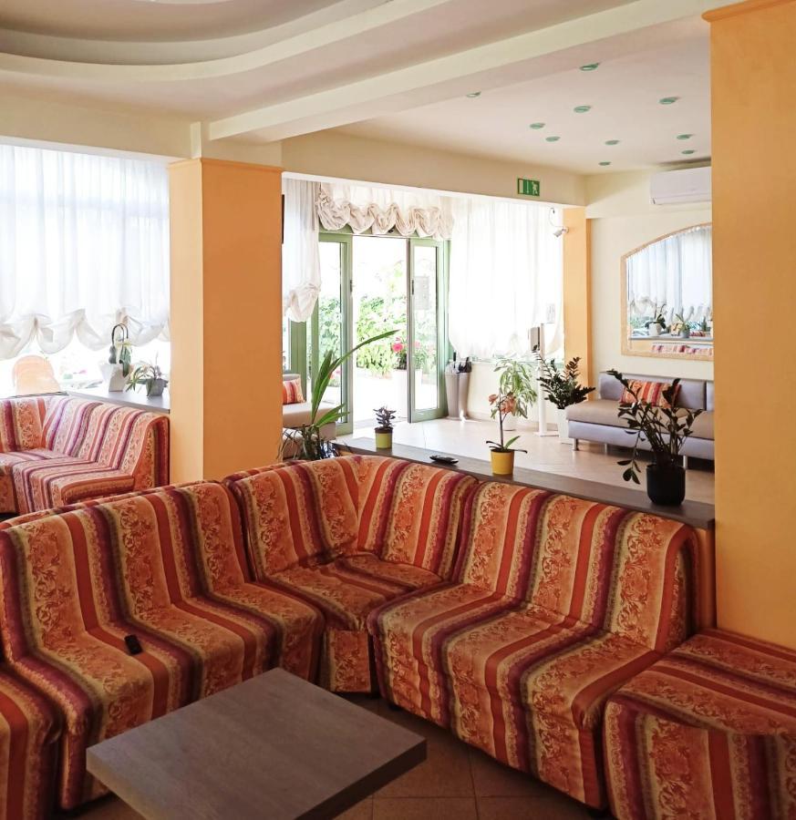 מילאנו מריטימה Costa Del Sole Only Room מראה חיצוני תמונה
