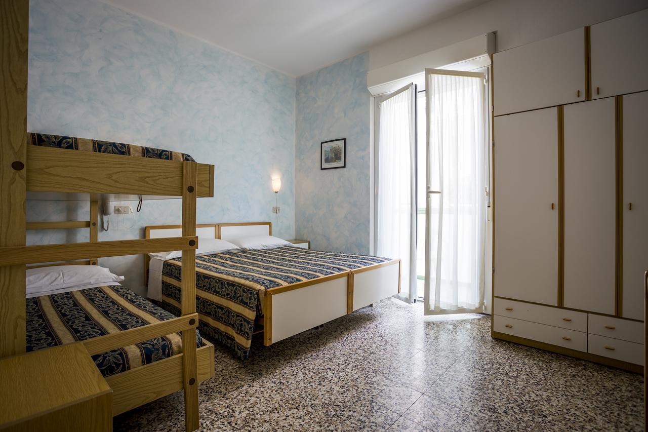 מילאנו מריטימה Costa Del Sole Only Room מראה חיצוני תמונה