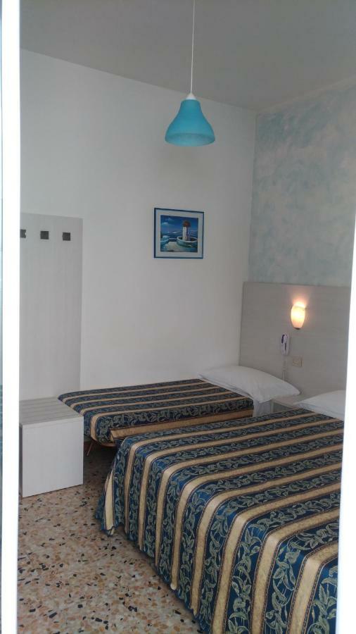 מילאנו מריטימה Costa Del Sole Only Room מראה חיצוני תמונה