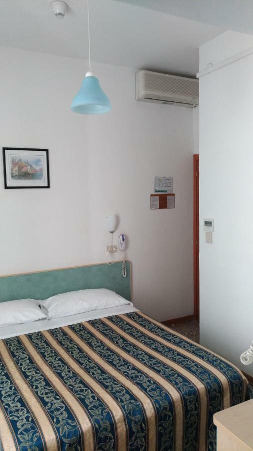 מילאנו מריטימה Costa Del Sole Only Room מראה חיצוני תמונה